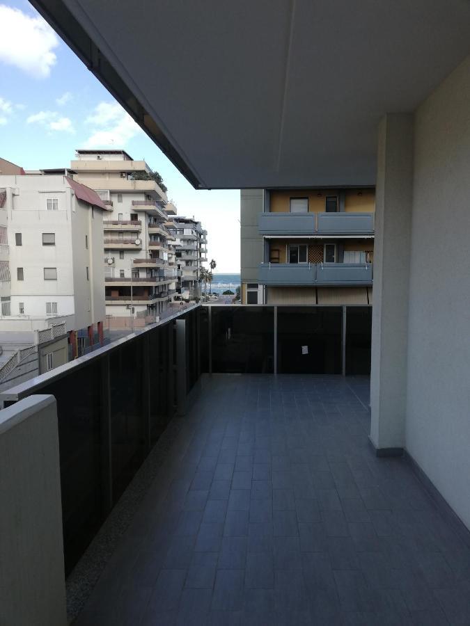 Levante Waterfront Bari Bagian luar foto