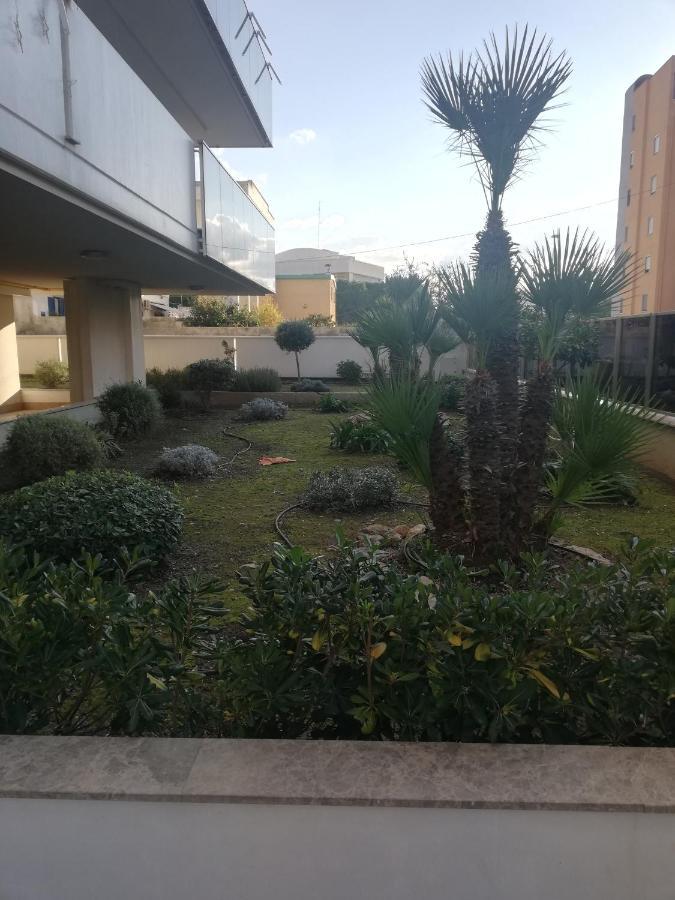 Levante Waterfront Bari Bagian luar foto