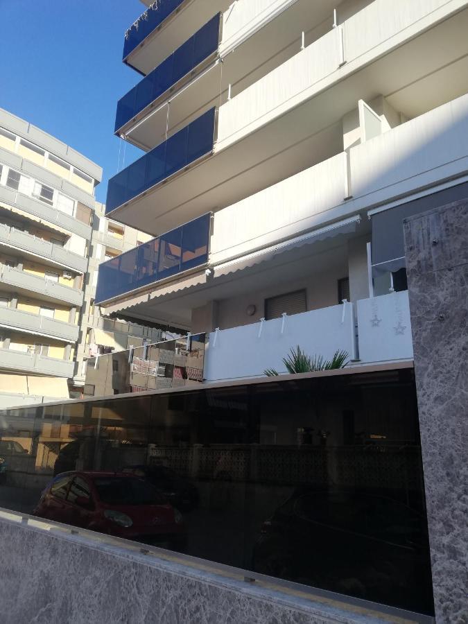 Levante Waterfront Bari Bagian luar foto